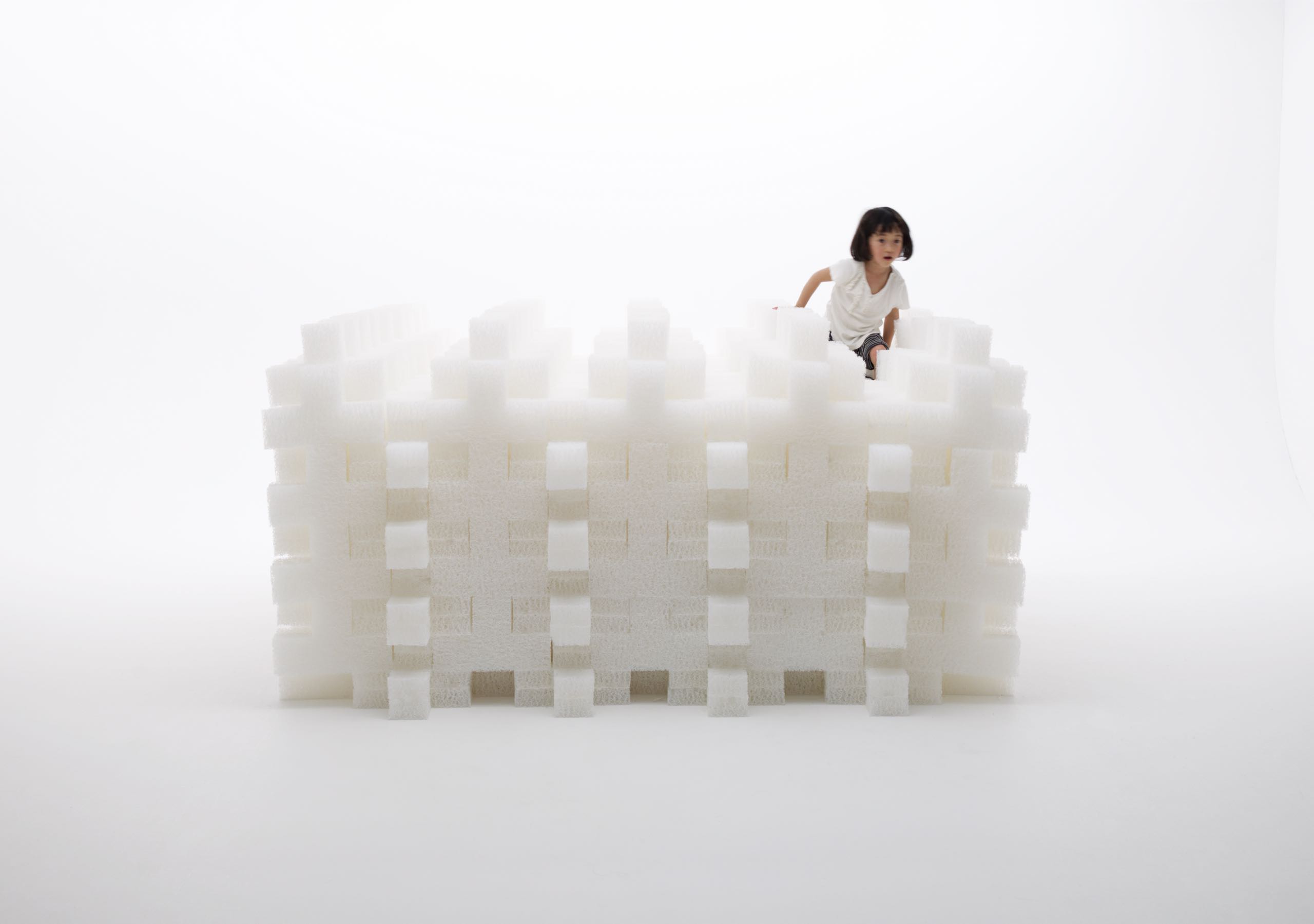 KASHIWA SATO - TOKYO FIBER 09 SENSEWARE